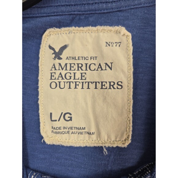 American Eagle Men's T-Shirt Distressed Sewn On Logo Blue Size Large Y2K Vibes - Picture 4 of 8